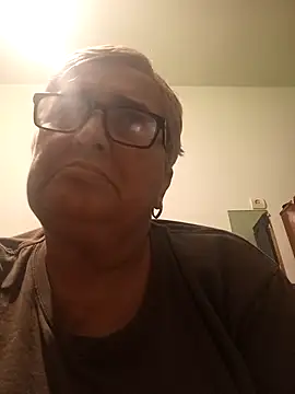 Sonya51561 online show from November 28, 2025, 5:57 pm