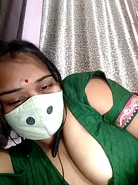 Riya hot12 online show from November 20, 2025, 5:02 pm