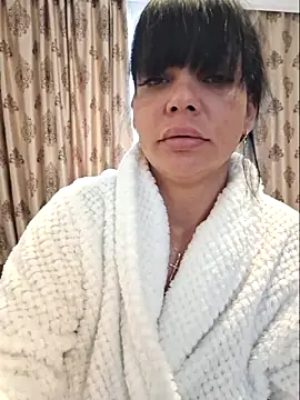 Snapshot of Ella_sweety00 chatting on March 22, 2026, 11:12 am Ella sweety00 online show from March 22, 2026, 11:12 am