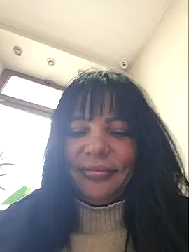 Snapshot of Ella_sweety00 chatting on March 18, 2026, 9:34 am Ella sweety00 online show from March 18, 2026, 9:34 am