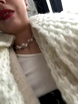 EveLittleSinner online show from October 26, 2025, 10:59 am