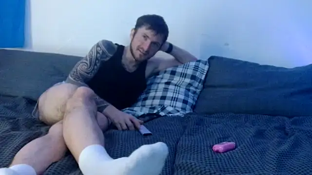 th1  online show from April 11, 2026, 3:14 am