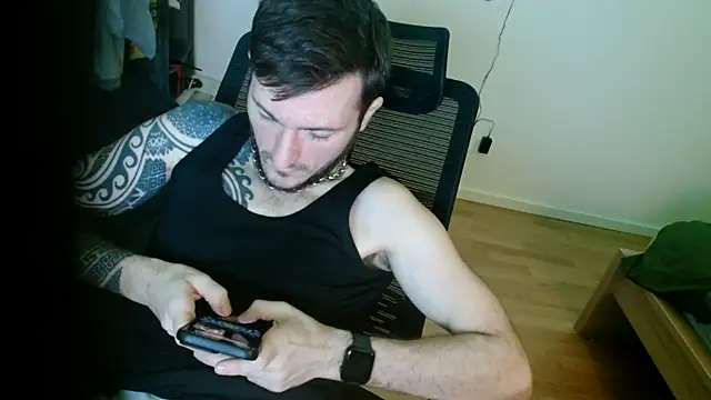 th1  online show from February 15, 2026, 6:07 pm