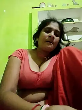 Hot-piuy online show from September 20, 2025, 10:15 pm