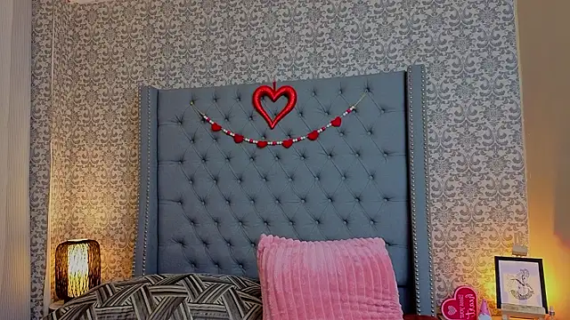 Abby roussee online show from February 9, 2026, 8:29 pm