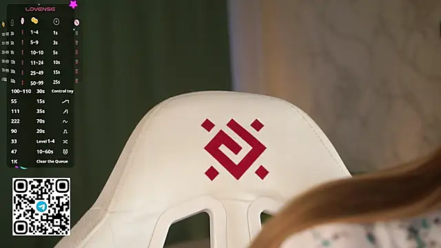 Snapshot of Stella_of_steel chatting on December 17, 2025, 11:37 am Stella of steel online show from December 17, 2025, 11:37 am