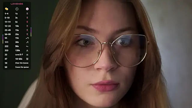 Snapshot of Stella_of_steel chatting on September 16, 2025, 9:10 am Stella of steel online show from September 16, 2025, 9:10 am