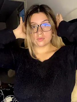 Blair Bunnyy online show from November 25, 2025, 1:06 am