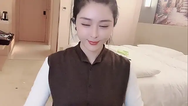 Ianxuan online show from November 28, 2025, 12:27 pm