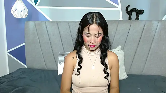 Snapshot of NatiHoran chatting on February 24, 2026, 11:38 pm NatiHoran online show from February 24, 2026, 11:38 pm