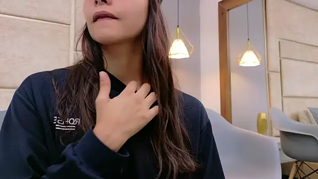 Snapshot of Ashley_HotGirl chatting on January 7, 2026, 8:25 pm Ashley HotGirl online show from January 7, 2026, 8:25 pm