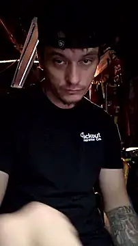 twistafatpipe online show from September 10, 2025, 5:17 am