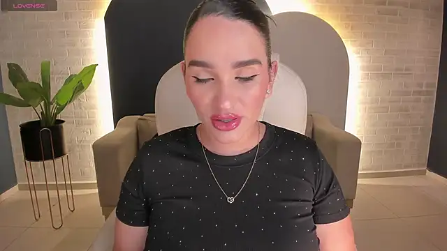 NovaSpencer online show from December 16, 2025, 7:51 pm