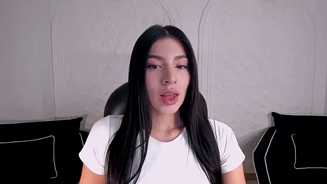 Snapshot of MaddisonTaylor1 chatting on May 26, 2026, 7:34 pm MaddisonTaylor1 online show from May 26, 2026, 7:34 pm