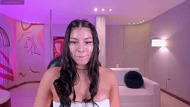 Snapshot of MaddisonTaylor1 chatting on December 15, 2025, 7:20 pm MaddisonTaylor1 online show from December 15, 2025, 7:20 pm