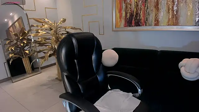 AmberColors  online show from September 26, 2025, 8:27 pm