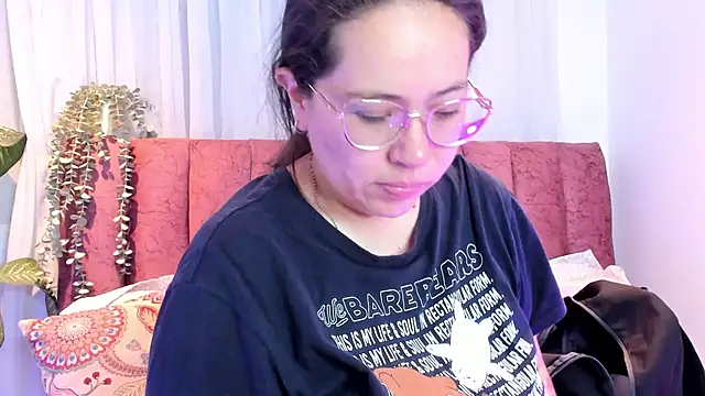 Ashley Monroe online show from November 6, 2025, 11:36 am