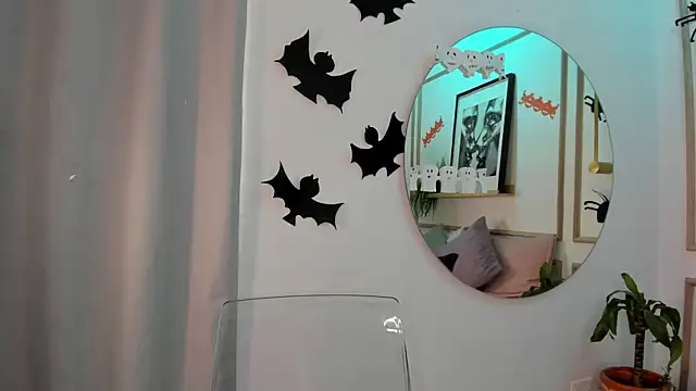 Ashley Monroe online show from October 29, 2025, 12:15 pm