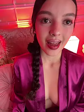 AriaHeavenss online show from December 18, 2025, 2:16 am