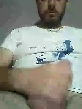 Snapshot of danmep8387 chatting on October 19, 2025, 4:59 am danmep8387 online show from October 19, 2025, 4:59 am