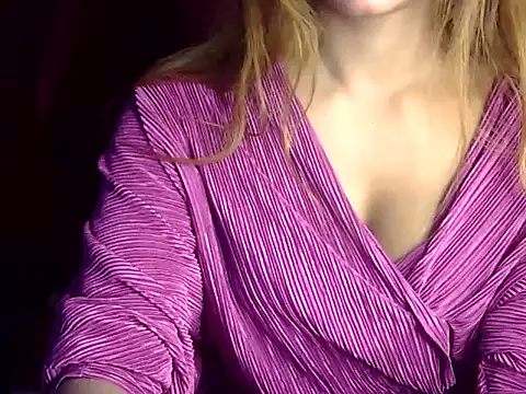 heartless Queen online show from February 23, 2026, 5:52 am