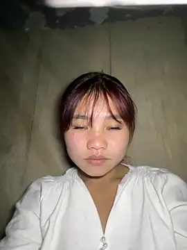 Snapshot of EllyBaby20 chatting on November 13, 2025, 8:13 pm EllyBaby20 online show from November 13, 2025, 8:13 pm