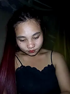 Snapshot of EllyBaby20 chatting on October 31, 2025, 2:13 pm EllyBaby20 online show from October 31, 2025, 2:13 pm