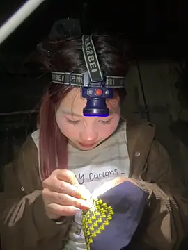 Snapshot of EllyBaby20 chatting on December 15, 2025, 11:49 am EllyBaby20 online show from December 15, 2025, 11:49 am