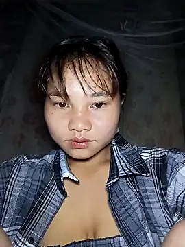 Snapshot of EllyBaby20 chatting on October 2, 2025, 12:14 am EllyBaby20 online show from October 2, 2025, 12:14 am