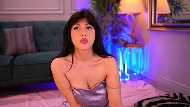 Snapshot of AlenaCapricious chatting on November 7, 2025, 6:12 pm AlenaCapricious online show from November 7, 2025, 6:12 pm