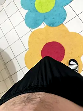 Snapshot of Dicksxd chatting on September 27, 2025, 9:21 pm Dicksxd online show from September 27, 2025, 9:21 pm