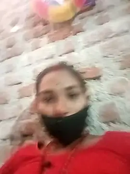 Snapshot of Chandni_Love143 chatting on December 16, 2025, 9:24 am Chandni Love143 online show from December 16, 2025, 9:24 am