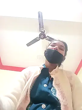 Snapshot of Chandni_Love143 chatting on December 3, 2025, 3:29 am Chandni Love143 online show from December 3, 2025, 3:29 am