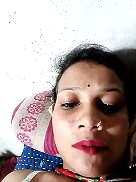 Snapshot of Chandni_Love143 chatting on September 10, 2025, 4:28 pm Chandni Love143 online show from September 10, 2025, 4:28 pm