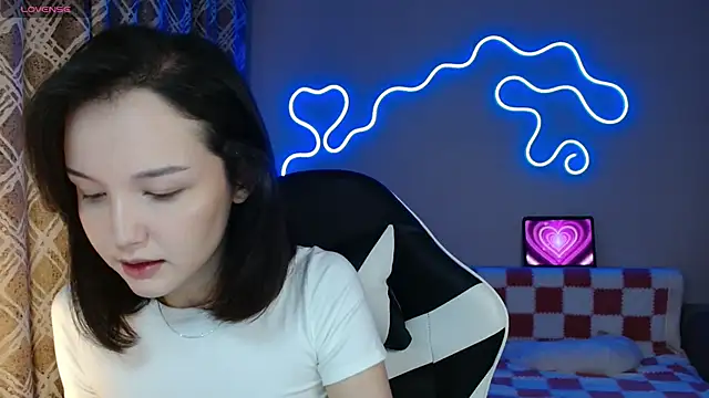 Snapshot of DemiWildcat chatting on November 28, 2025, 12:38 pm DemiWildcat online show from November 28, 2025, 12:38 pm