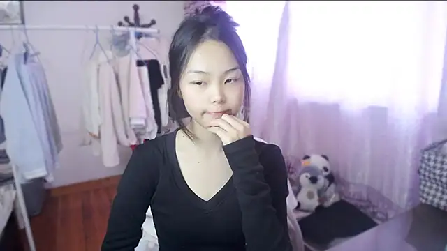 Snapshot of yao-yao_ chatting on November 25, 2025, 5:19 am yao-yao online show from November 25, 2025, 5:19 am