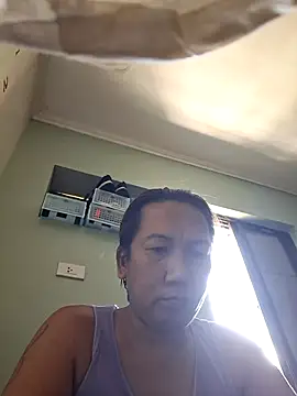 hotedhale online show from May 10, 2026, 4:49 am