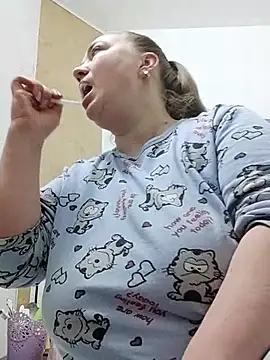 Snapshot of Kiss_Eva chatting on February 23, 2025, 8:28 am Kiss Eva online show from February 23, 2025, 8:28 am