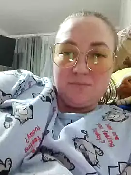 Snapshot of Kiss_Eva chatting on January 29, 2025, 5:13 pm Kiss Eva online show from January 29, 2025, 5:13 pm