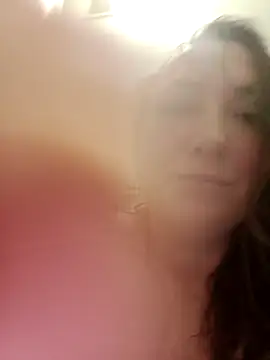 Kiss Eva online show from March 18, 2026, 9:04 pm