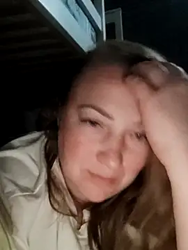 Snapshot of Kiss_Eva chatting on October 8, 2025, 9:04 pm Kiss Eva online show from October 8, 2025, 9:04 pm