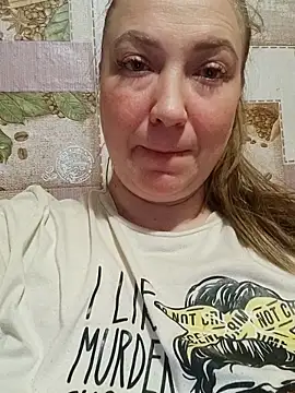 Kiss Eva online show from February 11, 2026, 5:24 pm