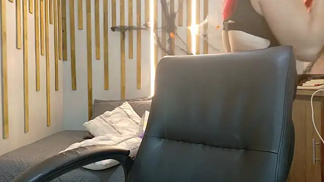 Angel saez online show from October 31, 2025, 10:34 am