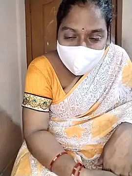 Snapshot of Megha_21 chatting on December 2, 2025, 5:25 pm Megha 21 online show from December 2, 2025, 5:25 pm