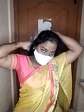 Snapshot of Megha_21 chatting on October 6, 2025, 9:59 pm Megha 21 online show from October 6, 2025, 9:59 pm