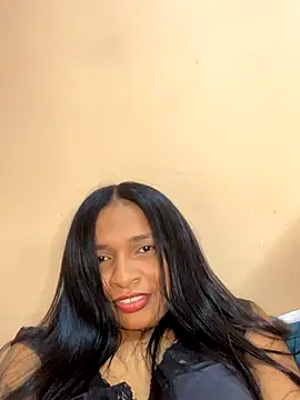 Luna025 online show from November 19, 2025, 4:45 am