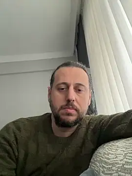 Snapshot of paleron34 chatting on February 14, 2026, 8:03 am paleron34 online show from February 14, 2026, 8:03 am