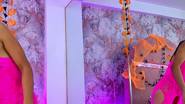 Snapshot of Samanta_Isel chatting on October 16, 2025, 3:26 am Samanta Isel online show from October 16, 2025, 3:26 am