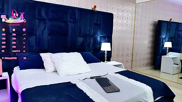 Snapshot of Samanta_Isel chatting on September 15, 2025, 3:18 am Samanta Isel online show from September 15, 2025, 3:18 am