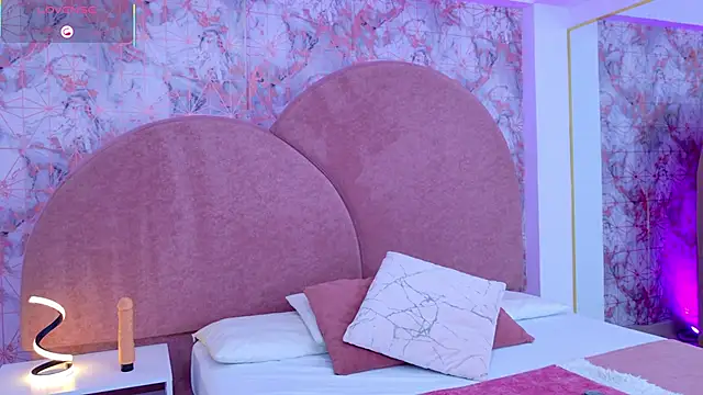 Snapshot of Samanta_Isel chatting on September 26, 2025, 3:24 am Samanta Isel online show from September 26, 2025, 3:24 am